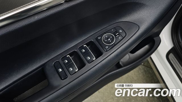 Hyundai Grandeur (IG) 2.5 Premium 2023 — фото 30