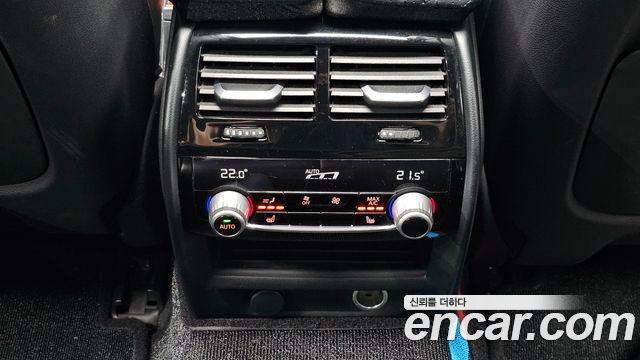 BMW 5 Series (G30) 520d xDrive M Sport Package Plus 2018 — фото 28