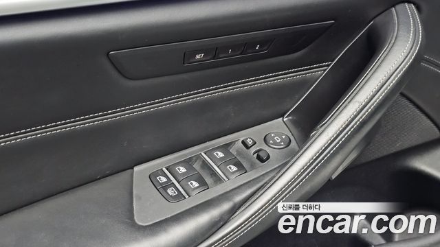 BMW 5 Series (G30) 520d xDrive M Sport Package Plus 2018 — фото 29