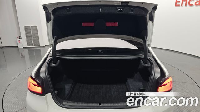 BMW 5 Series (G30) 520d xDrive M Sport Package Plus 2018 — фото 34
