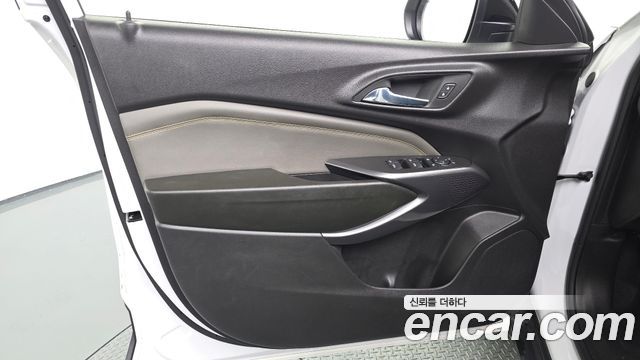 Chevrolet Trax Crossover 1.2 ACTIV 2024 — фото 24
