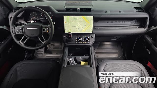 Land Rover Defender (L663) 110 D250 X-Dynamic SE 2026 — фото 9