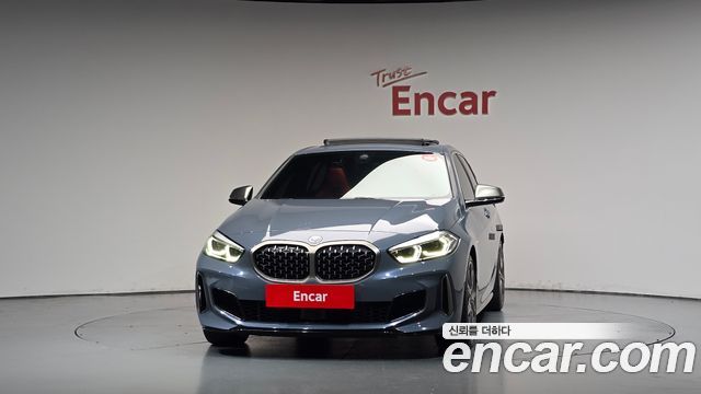 BMW 1 Series (F40) M135i xDrive 2023 — фото 3