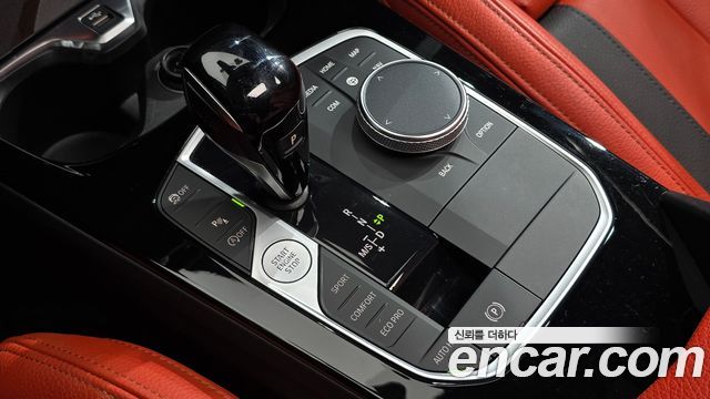BMW 1 Series (F40) M135i xDrive 2023 — фото 9