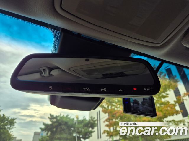 Hyundai Grandeur (IG) 3.0 Exclusive Special 2019 — фото 20