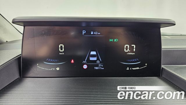 Hyundai Staria 4WD Lounge 9-Seater Prestige 2023 — фото 8
