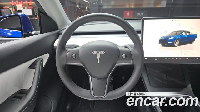 Tesla Model Y Long Range AWD 2022 — фото 13