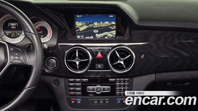 Mercedes-Benz GLK-Class (X204) GLK220 CDI Premium 2015 — фото 17