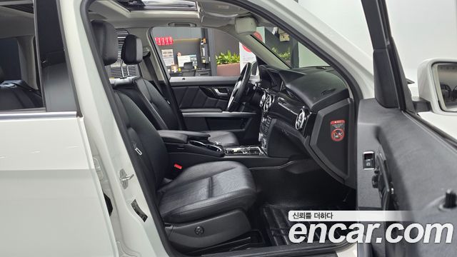 Mercedes-Benz GLK-Class (X204) GLK220 CDI Premium 2015 — фото 26