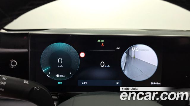 Hyundai Grandeur (GN7) 2,5 Gasoline 2WD Exclusive 2024 — фото 8
