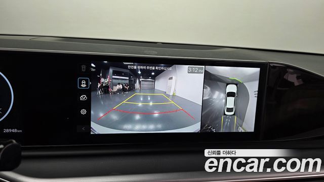 Hyundai Grandeur (GN7) 2,5 Gasoline 2WD Exclusive 2024 — фото 15