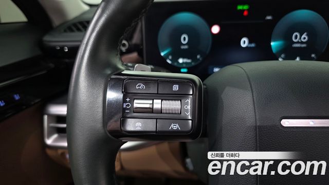 Hyundai Grandeur (GN7) 2,5 Gasoline 2WD Exclusive 2024 — фото 17
