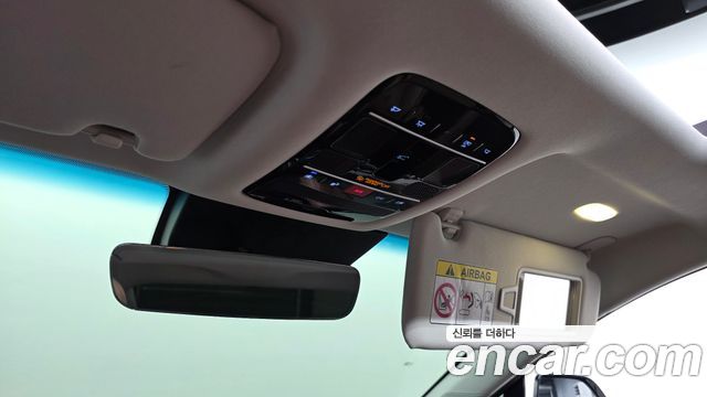 Hyundai Grandeur (GN7) 2,5 Gasoline 2WD Exclusive 2024 — фото 27