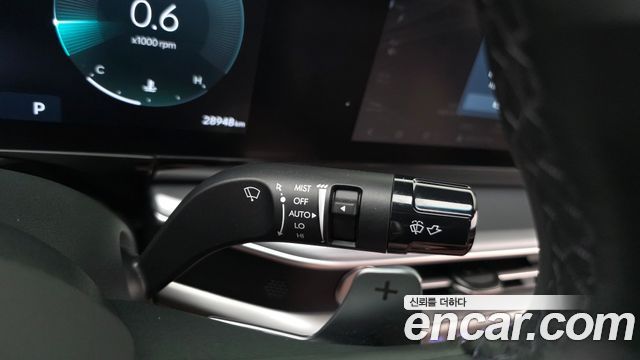 Hyundai Grandeur (GN7) 2,5 Gasoline 2WD Exclusive 2024 — фото 30