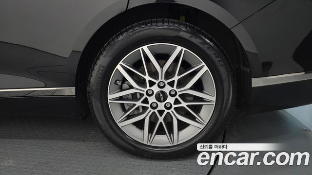 Genesis G80 (RG3) Gasoline 2.5 Turbo AWD 2026 — фото 21