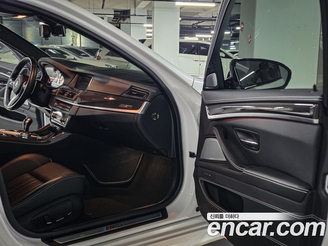BMW M5 (F10) M5 Sedan Competition Edition 2016 — фото 10