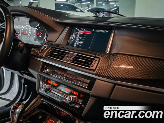 BMW M5 (F10) M5 Sedan Competition Edition 2016 — фото 18