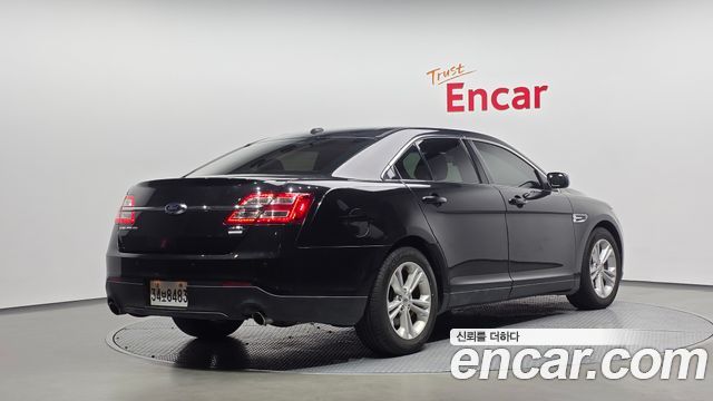 Ford Taurus 2.0 SEL EcoBoost 6th 2015 — фото 2