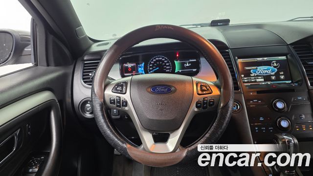 Ford Taurus 2.0 SEL EcoBoost 6th 2015 — фото 13