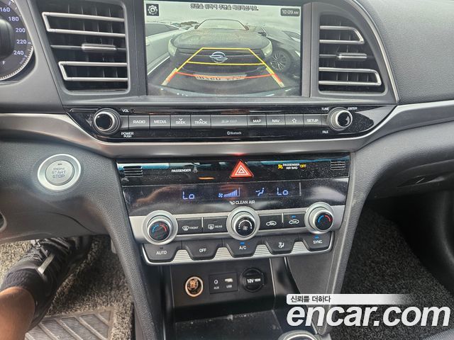 Hyundai Avante (AD) 1.6 Smart Choice 2020 — фото 10