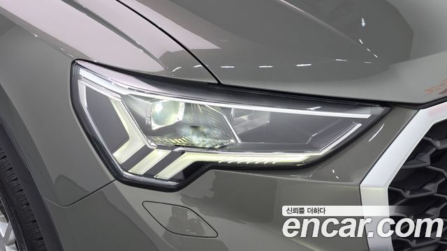 Audi Q3 (F3) 35 TDI Premium Sportback 2022 — фото 22