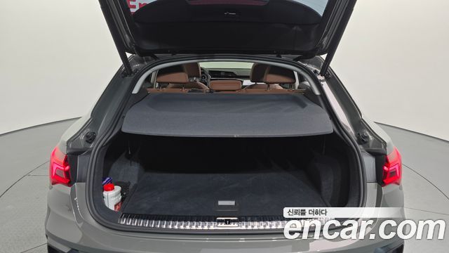 Audi Q3 (F3) 35 TDI Premium Sportback 2022 — фото 27