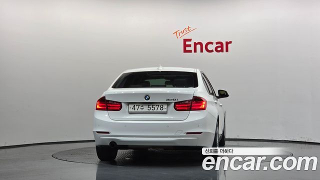 BMW 3 Series (F30) 320i 2012 — фото 4