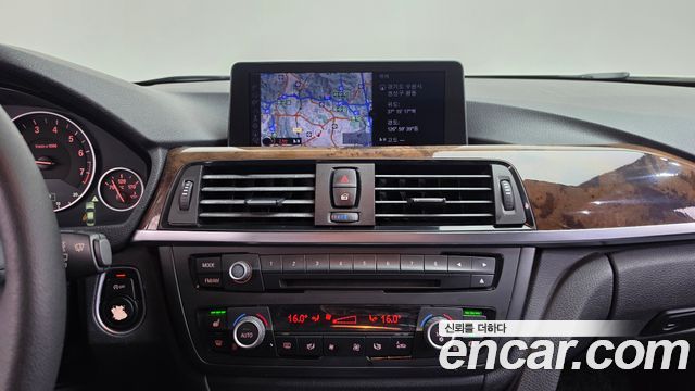 BMW 3 Series (F30) 320i 2012 — фото 13