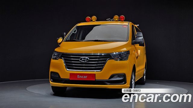 Hyundai Grand Starex School Bus 2019 — фото 3