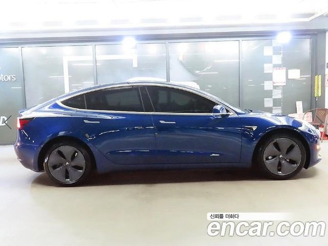 Tesla Model 3 Standard Range Plue RWD 2020 — фото 3