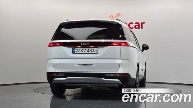 Kia Carnival (IV) Diesel 9-Seater Prestige 2023 — фото 4