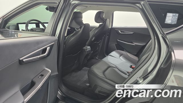 Kia EV6 Long Range Air 2022 — фото 12