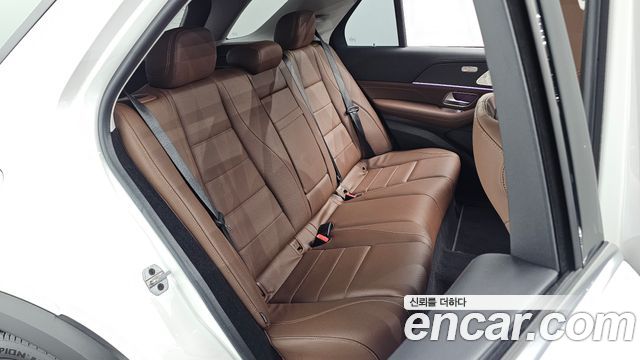 Mercedes-Benz GLE-Class (W167) GLE300d 4MATIC 2023 — фото 11