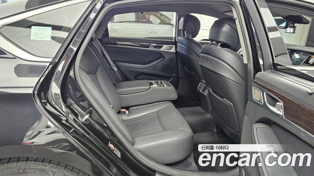 Genesis G80 3.3 GDI AWD Premium Luxury 2018 — фото 11