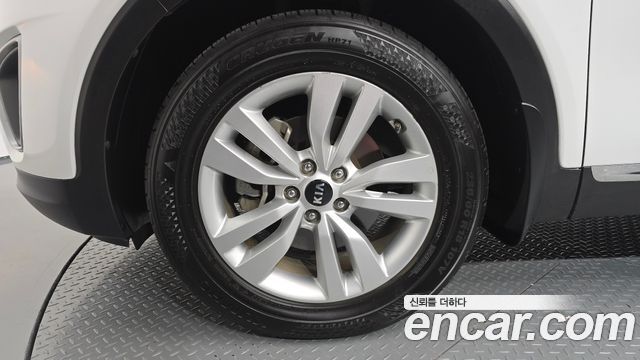 Kia Sorento Diesel 2.0 2WD Prestige 2016 — фото 5