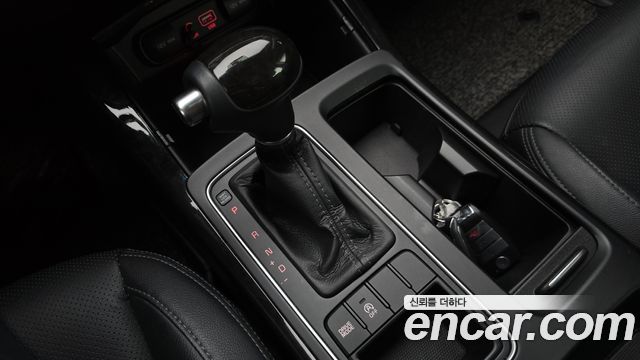 Kia Sorento Diesel 2.0 2WD Prestige 2016 — фото 9