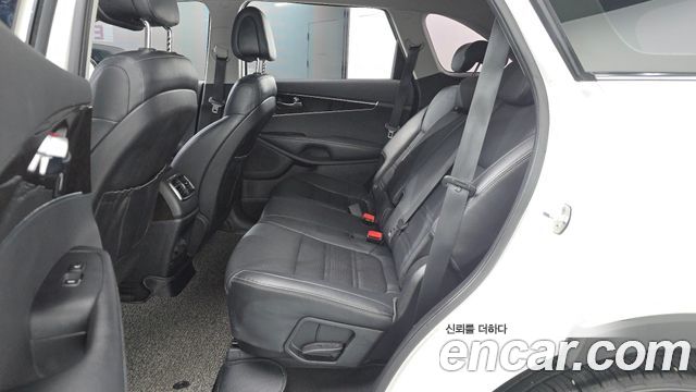 Kia Sorento Diesel 2.0 2WD Prestige 2016 — фото 12