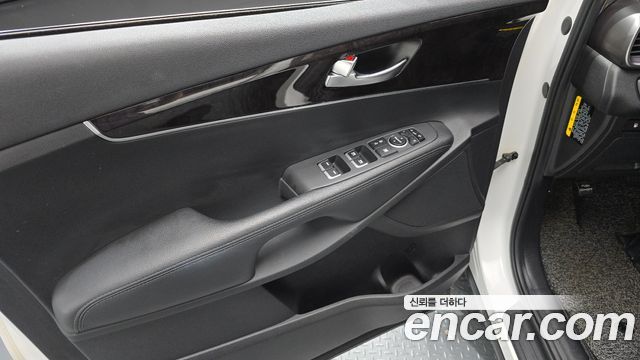 Kia Sorento Diesel 2.0 2WD Prestige 2016 — фото 24