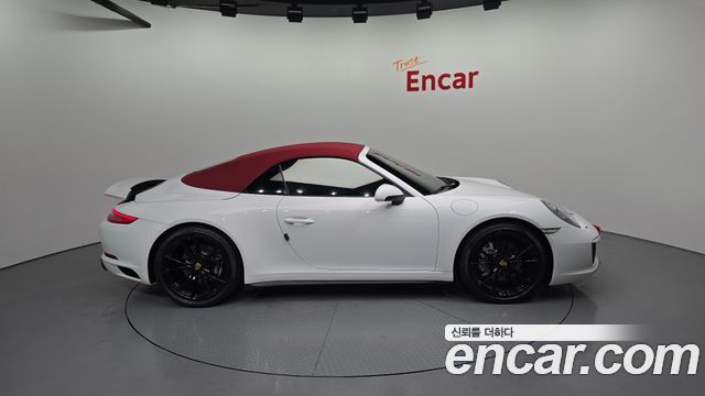Porsche 911 CARRERA 4 CABRIOLET 991 2018 — фото 29