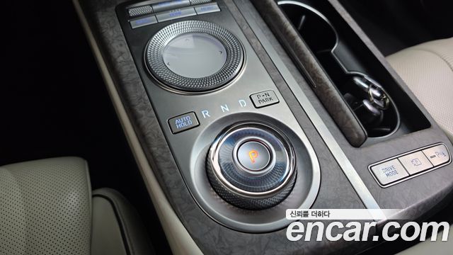 Genesis Electrified G80 (RG3) e-AWD 2022 — фото 9
