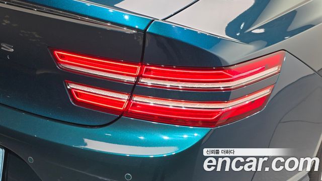 Genesis Electrified G80 (RG3) e-AWD 2022 — фото 23