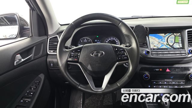 Hyundai Tucson Diesel 1.7 2WD Modern 2017 — фото 12