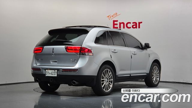 Lincoln MKX 3.7 AWD 2012 — фото 2