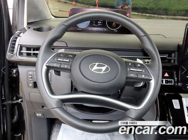 Hyundai Staria 4WD Lounge 9-Seater Inspiration 2025 — фото 9