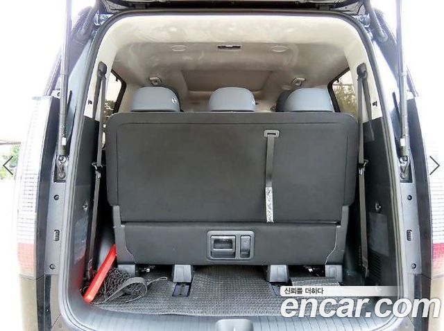 Hyundai Staria 4WD Lounge 9-Seater Inspiration 2025 — фото 19
