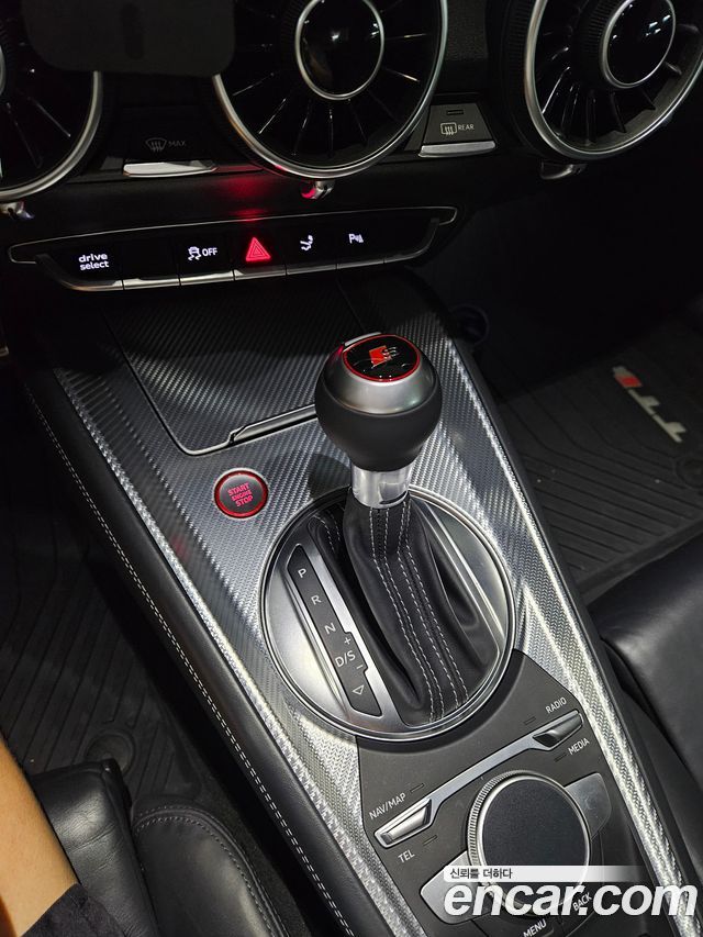 Audi TTS (8S) Coupe 2,0 TFSI Quattro 2016 — фото 9