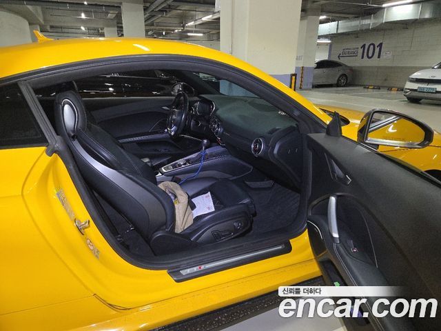 Audi TTS (8S) Coupe 2,0 TFSI Quattro 2016 — фото 15
