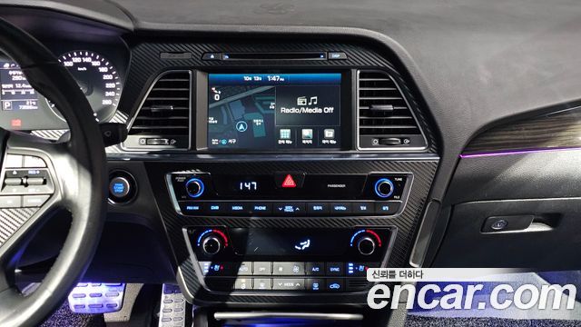 Hyundai Sonata (LF) 2.0 Smart 2015 — фото 14