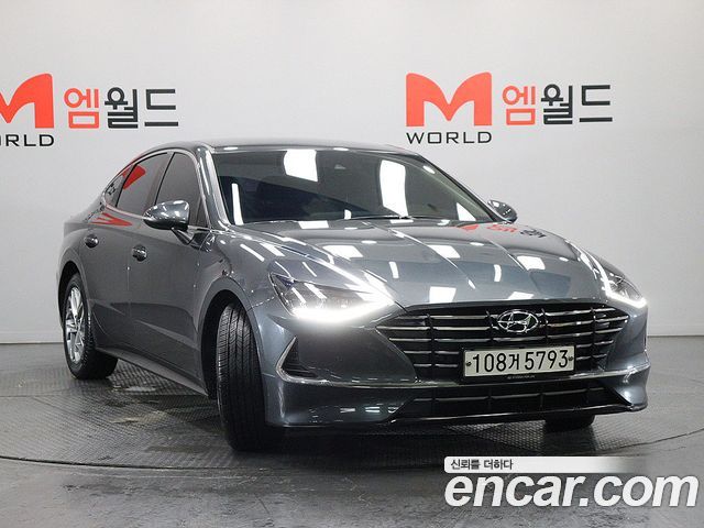 Hyundai Sonata (DN8) 2.0 Premium Family 2021 — фото 2