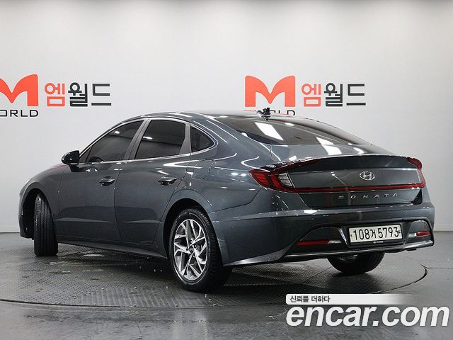 Hyundai Sonata (DN8) 2.0 Premium Family 2021 — фото 4